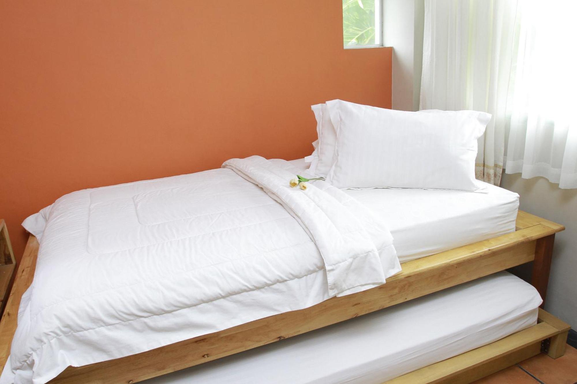 Roemah 28 Syariah Hotel Medan Buitenkant foto